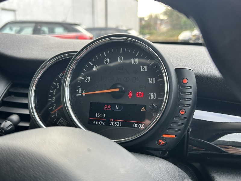 2017 (17) MINI HATCHBACK 1.5 Cooper 3dr 4945234