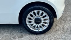2019 (19) FIAT 500 1.2 Lounge 2dr 4911970