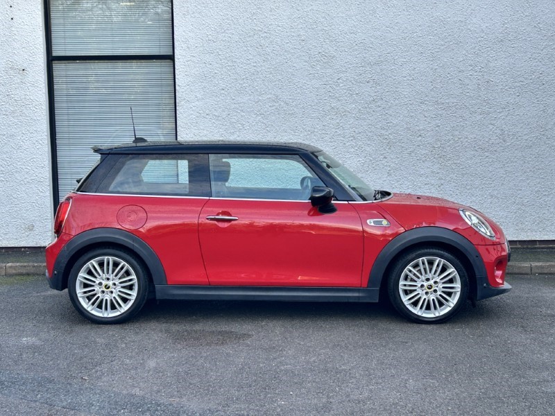 2020 (70) MINI HATCHBACK 135kW Cooper S Level 3 33kWh 3dr Auto 4925339