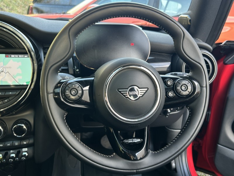 2020 (70) MINI HATCHBACK 135kW Cooper S Level 3 33kWh 3dr Auto 4925335