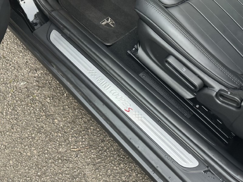 2023 (72) MINI CONVERTIBLE 2.0 Cooper S Exclusive 2dr Auto 4933064