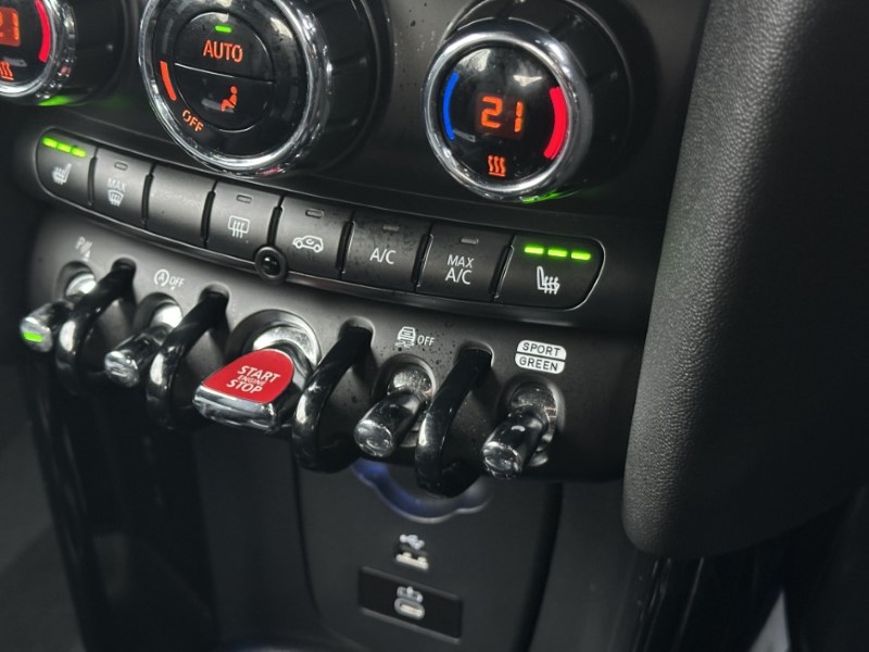 2023 (72) MINI CONVERTIBLE 2.0 Cooper S Exclusive 2dr Auto 4933051