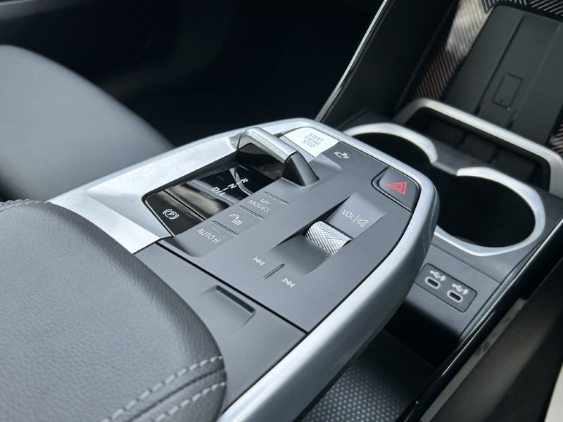 2022 (72) BMW X1 xDrive 23d MHT xLine Premier 5dr Step Auto 4911915