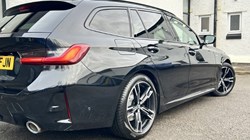 2023 (73) BMW 3 SERIES 320i M Sport 5dr Step Auto 4932978