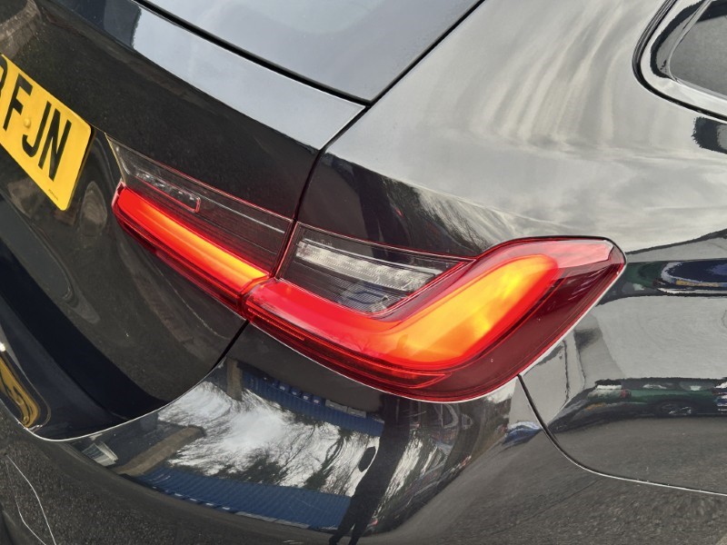 2023 (73) BMW 3 SERIES 320i M Sport 5dr Step Auto 4932979