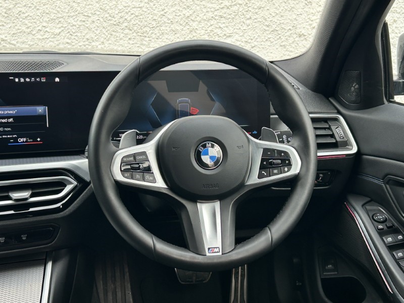 2023 (73) BMW 3 SERIES 320i M Sport 5dr Step Auto 4932963