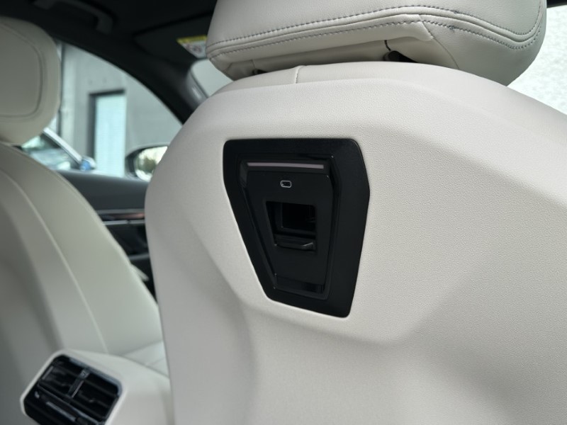 2025 (75) BMW I5 250kW eDr40 M Sport Pro 84kWh 5dr Auto Tech PLUS/Comf PLUS 4901509