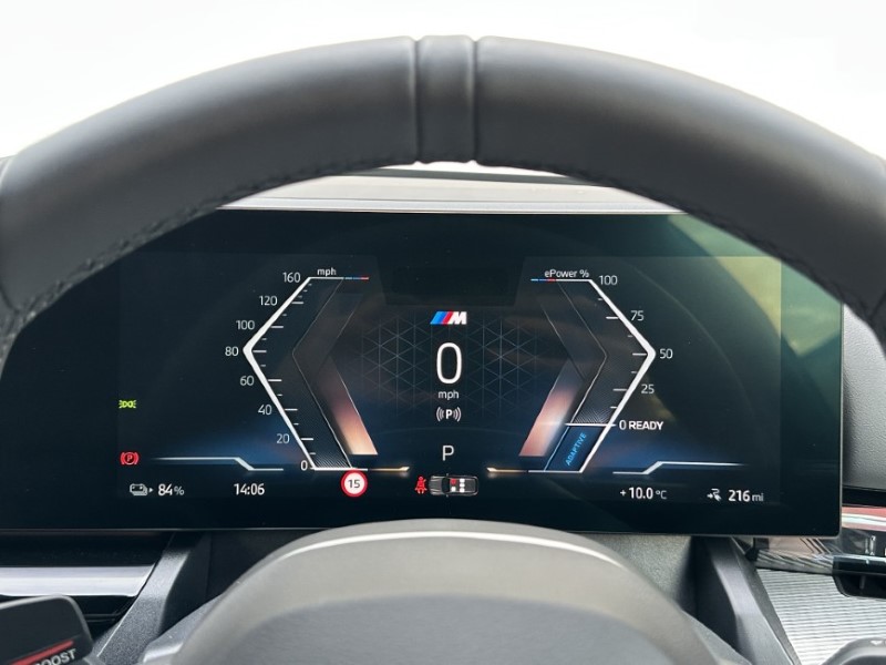 2025 (75) BMW I5 250kW eDr40 M Sport Pro 84kWh 5dr Auto Tech PLUS/Comf PLUS 4901531