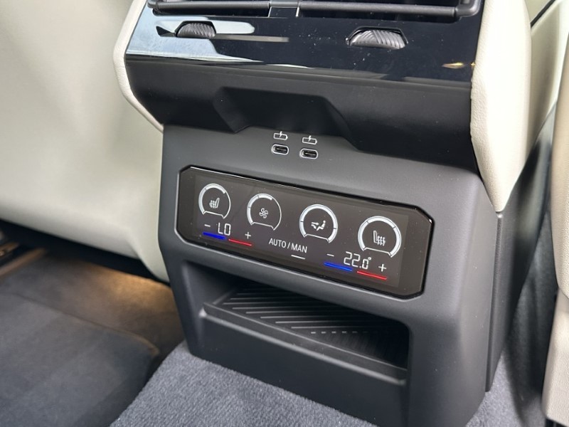 2025 (75) BMW I5 250kW eDr40 M Sport Pro 84kWh 5dr Auto Tech PLUS/Comf PLUS 4901510