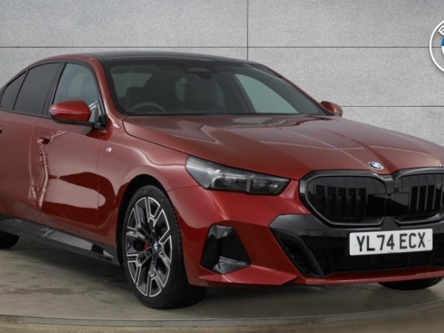 2025 (74) BMW 5 SERIES 520i M Sport Pro 4dr Auto