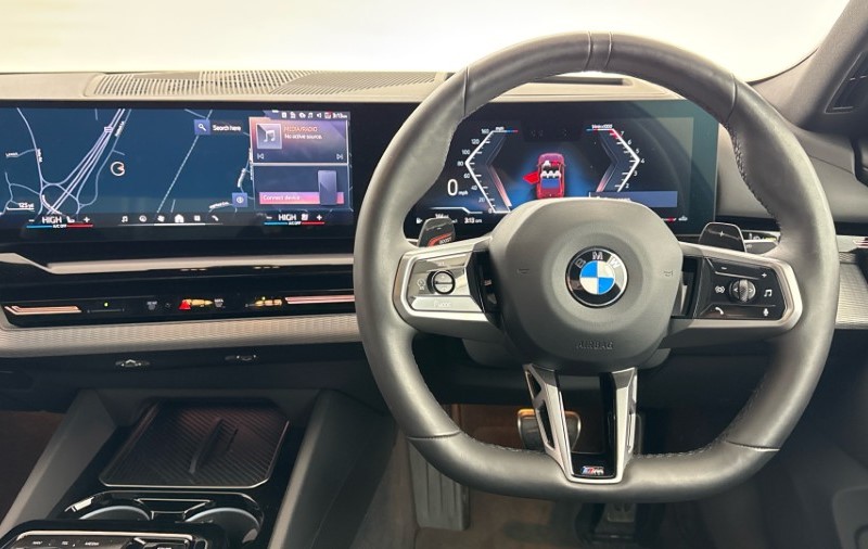 2025 (74) BMW 5 SERIES 520i M Sport Pro 4dr Auto 4901406