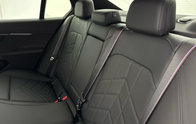 2025 (74) BMW 5 SERIES 520i M Sport Pro 4dr Auto 4901413