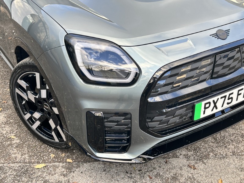 2025 (75) MINI COUNTRYMAN 230kW SE Sport [Level 2] ALL4 66kWh 5dr Auto 4923485
