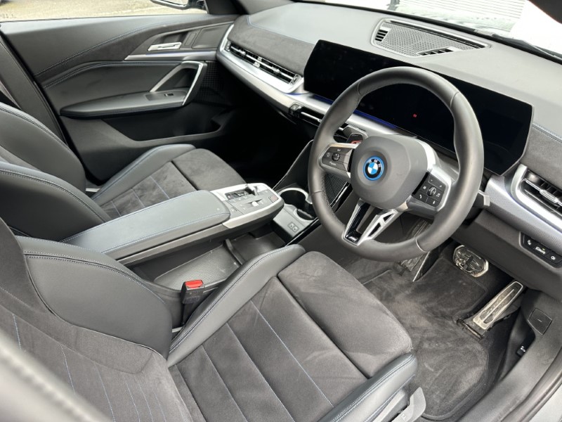 2025 (75) BMW iX2 150kW eDrive20 Shadow Ed 65kWh 5dr Auto [22kWCh] 5218312