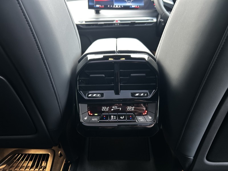 2025 (75) BMW iX 485kW M70 xDrive 112kWh 5dr Auto [Tech/Skylounge] 4911518