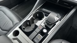 2019 (19) VOLKSWAGEN TOUAREG 3.0 V6 TDI 4Motion R-Line 5dr Tip Auto 4931613