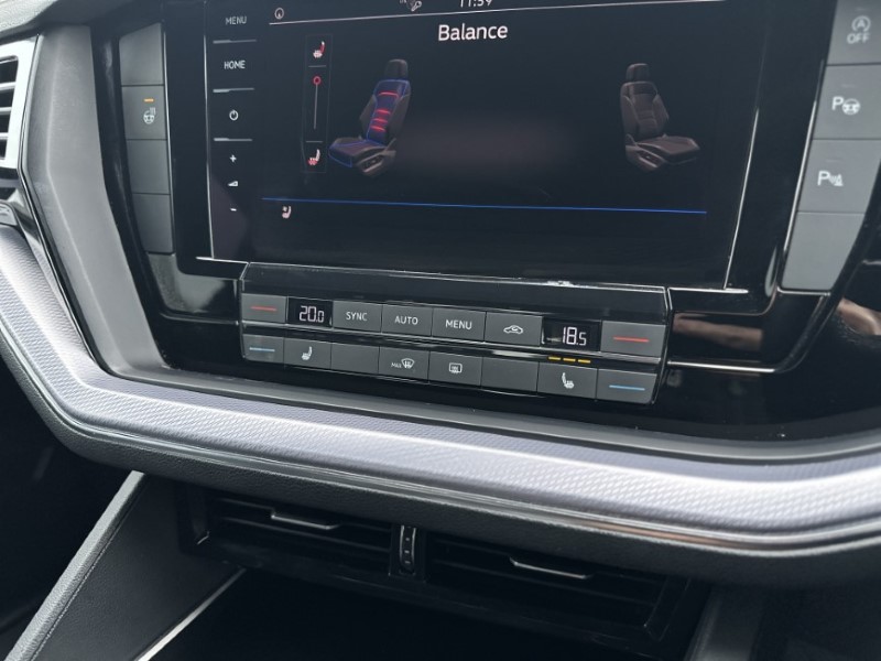 2019 (19) VOLKSWAGEN TOUAREG 3.0 V6 TDI 4Motion R-Line 5dr Tip Auto 4931610