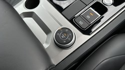 2019 (19) VOLKSWAGEN TOUAREG 3.0 V6 TDI 4Motion R-Line 5dr Tip Auto 4931616