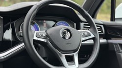 2019 (19) VOLKSWAGEN TOUAREG 3.0 V6 TDI 4Motion R-Line 5dr Tip Auto 4931628