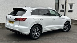 2019 (19) VOLKSWAGEN TOUAREG 3.0 V6 TDI 4Motion R-Line 5dr Tip Auto 4931654
