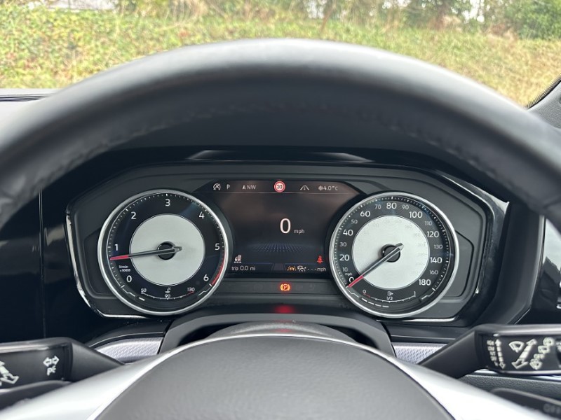 2019 (19) VOLKSWAGEN TOUAREG 3.0 V6 TDI 4Motion R-Line 5dr Tip Auto 4931621