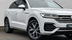 2019 (19) VOLKSWAGEN TOUAREG 3.0 V6 TDI 4Motion R-Line 5dr Tip Auto 4931645