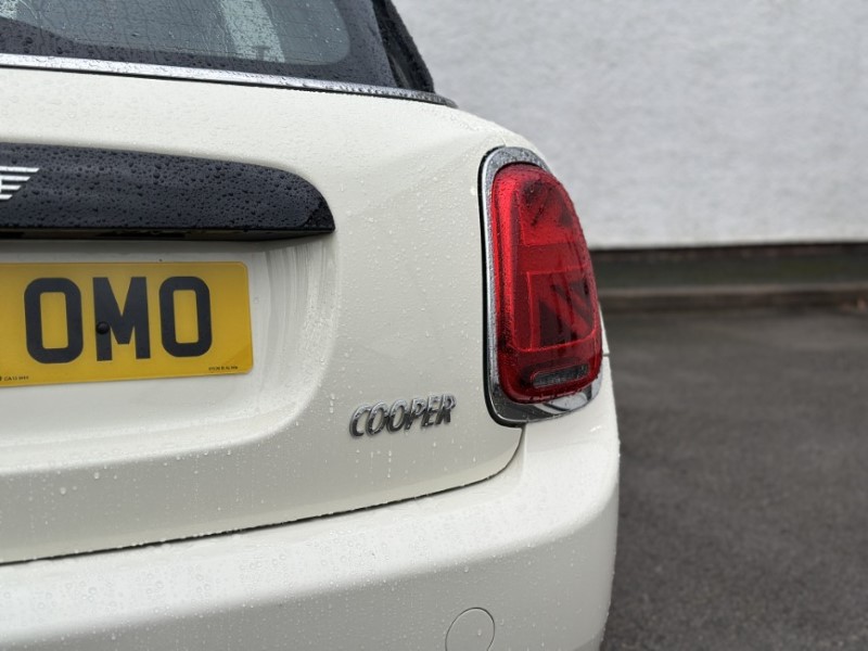 2018 (68) MINI HATCHBACK 1.5 Cooper II 5dr 4980411