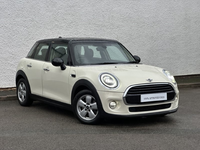 2018 (68) MINI HATCHBACK 1.5 Cooper II 5dr 4980421