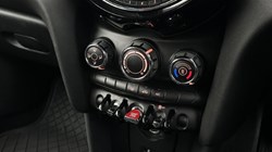 2018 (68) MINI HATCHBACK 1.5 Cooper II 5dr 4980403