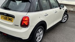 2018 (68) MINI HATCHBACK 1.5 Cooper II 5dr 4980420