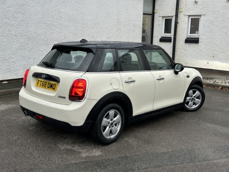 2018 (68) MINI HATCHBACK 1.5 Cooper II 5dr 4980418