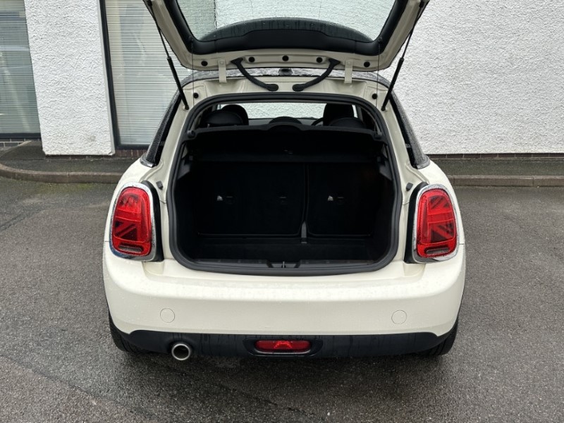2018 (68) MINI HATCHBACK 1.5 Cooper II 5dr 4980412