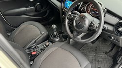2018 (68) MINI HATCHBACK 1.5 Cooper II 5dr 4980417