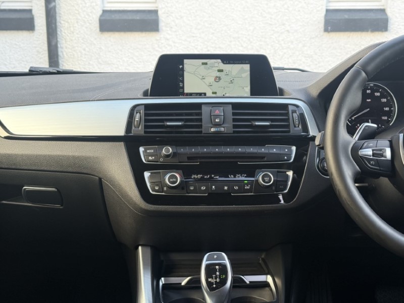 2018 (18) BMW 1 SERIES 120d xDrive M Sport Shadow Ed 5dr Step Auto 4997207