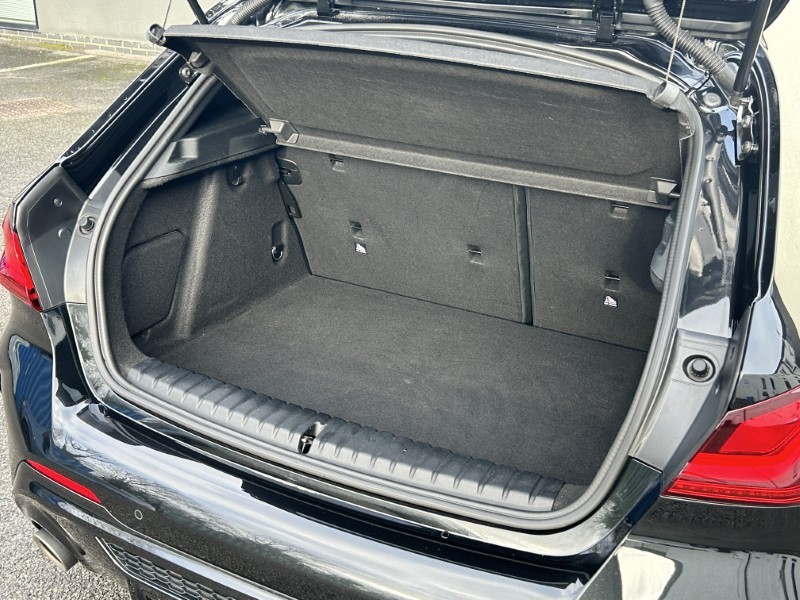 2022 (22) BMW 1 SERIES M135i xDrive 5dr Step Auto 4959606