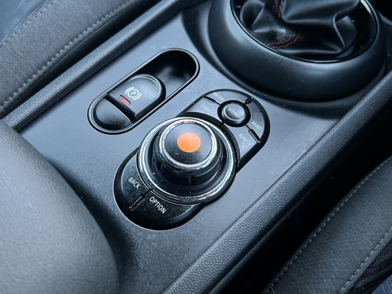 2018 (18) MINI CLUBMAN 2.0 Cooper S D 6dr 4955205