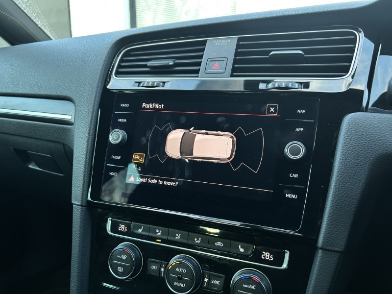 2018 (68) VOLKSWAGEN GOLF 2.0 TSI GTI 5dr DSG 4964056