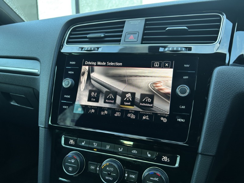 2018 (68) VOLKSWAGEN GOLF 2.0 TSI GTI 5dr DSG 4964057