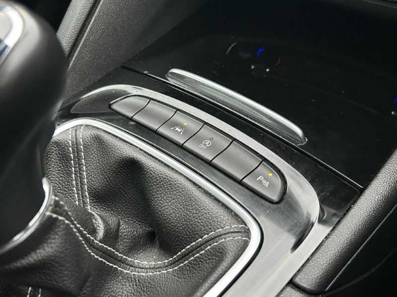 2017 (67) VAUXHALL INSIGNIA 2.0 Turbo D SRi Vx-line Nav 5dr 4972886