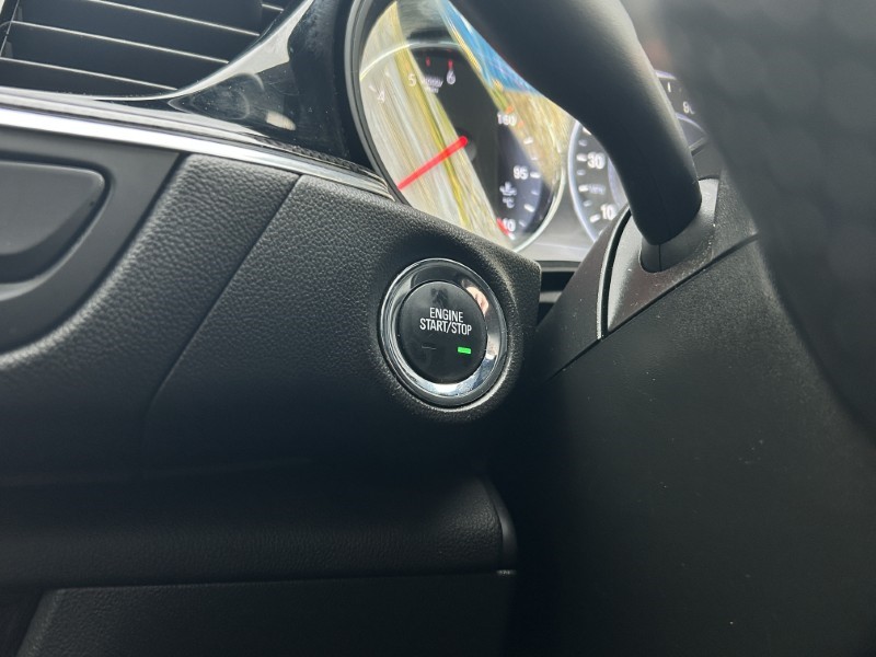 2017 (67) VAUXHALL INSIGNIA 2.0 Turbo D SRi Vx-line Nav 5dr 4972895