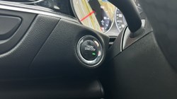 2017 (67) VAUXHALL INSIGNIA 2.0 Turbo D SRi Vx-line Nav 5dr 4972895