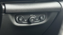 2017 (67) VAUXHALL INSIGNIA 2.0 Turbo D SRi Vx-line Nav 5dr 4972889