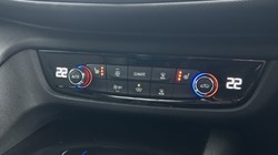 2017 (67) VAUXHALL INSIGNIA 2.0 Turbo D SRi Vx-line Nav 5dr 4972885