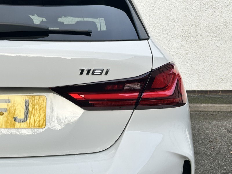 2021 (21) BMW 1 SERIES 118i [136] M Sport 5dr 4969770