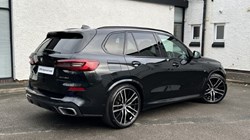 2023 (23) BMW X5 xDrive40d MHT M Sport 5dr Auto 4969898