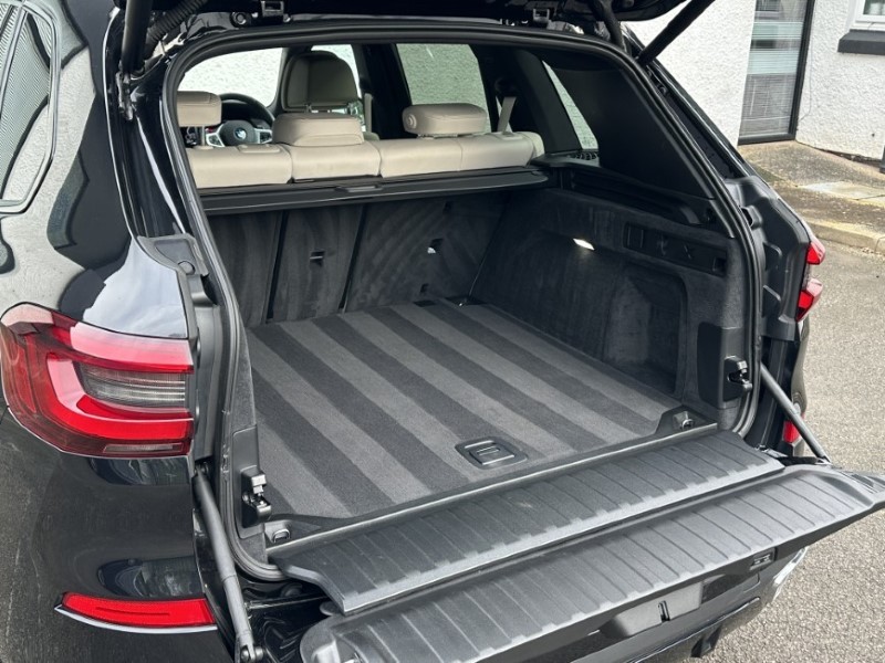 2023 (23) BMW X5 xDrive40d MHT M Sport 5dr Auto 4969866