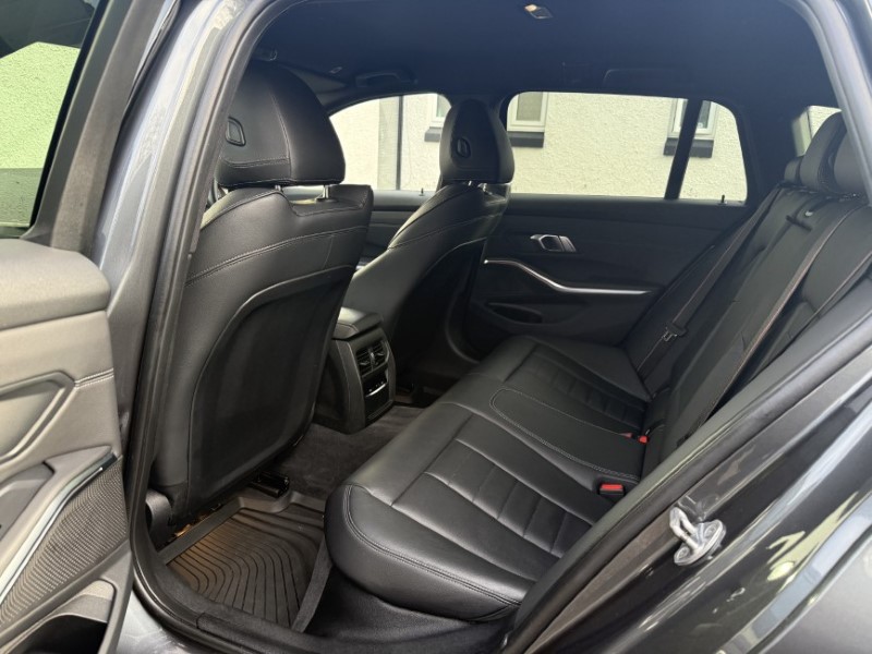 2021 (21) BMW 3 SERIES M340d xDrive MHT 5dr Step Auto 4997065