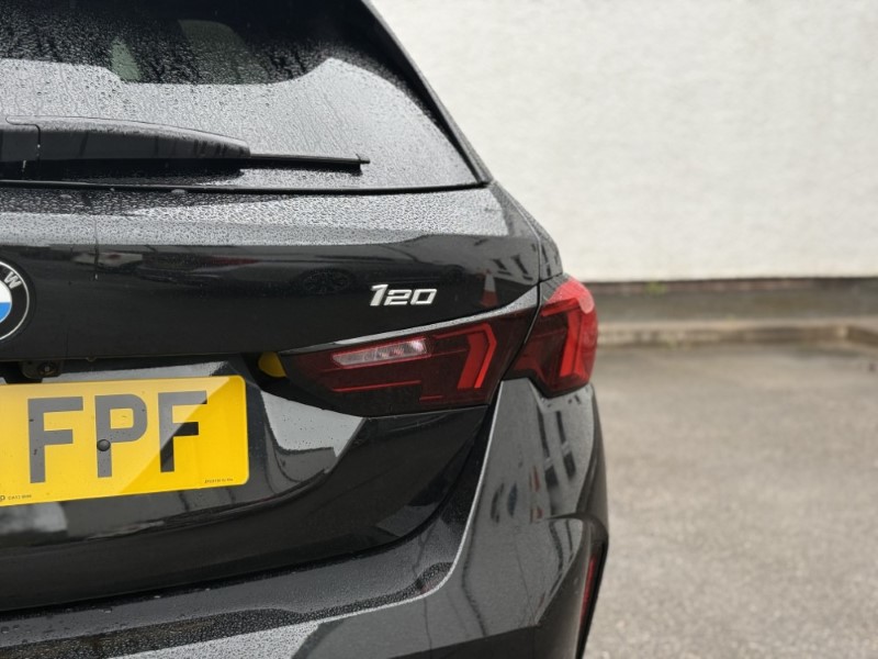 2026 (75) BMW 1 SERIES 120 M Sport 5dr Step Auto [Pro Pack] 5295214