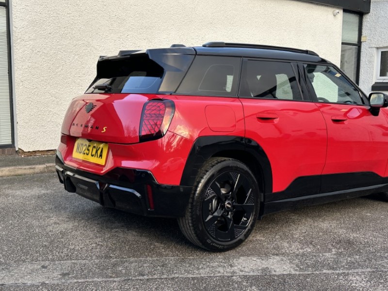 2025 (25) MINI ACEMAN 160kW SE Sport 54kWh 5dr Auto 5002221