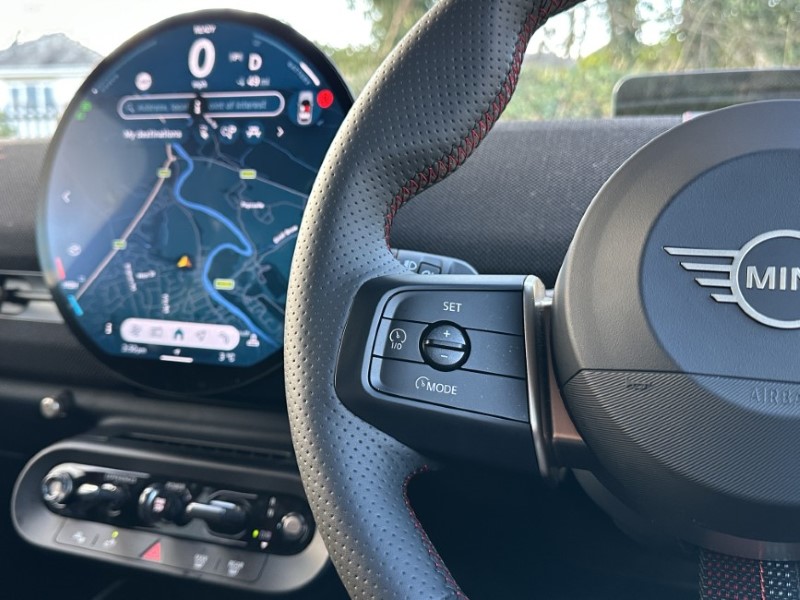 2025 (25) MINI ACEMAN 160kW SE Sport 54kWh 5dr Auto 5002240